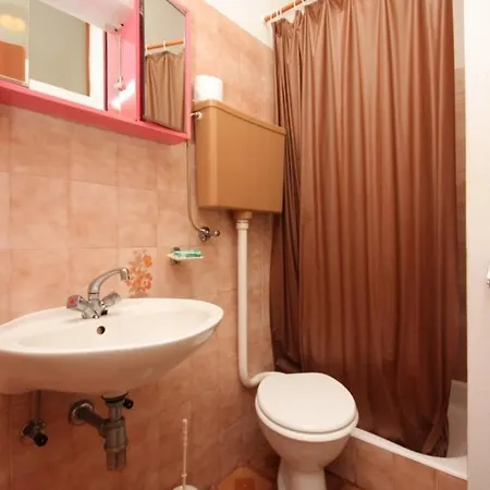 Pensionat Twin Luka 8132e Žman