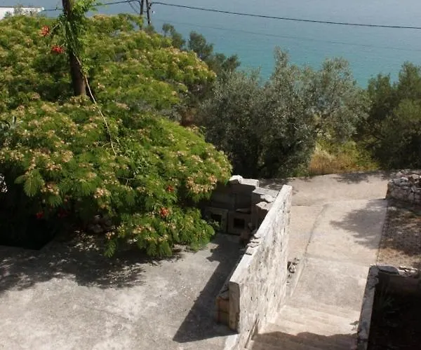 Affittacamere Twin Luka 8132e 3*